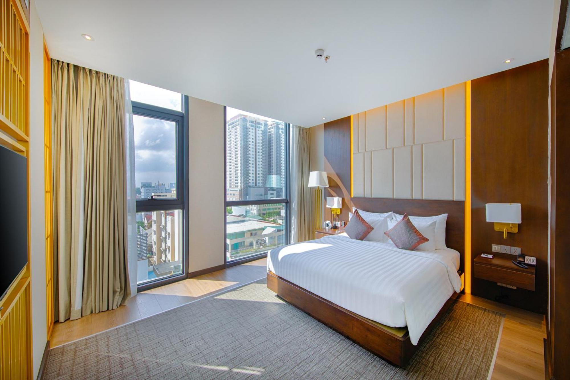 New Orient Hotel Da Nang Exterior photo
